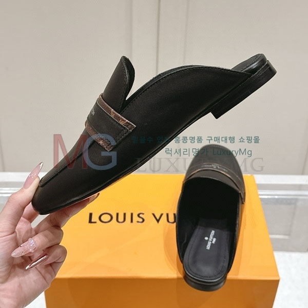 ̺    KR806630-2