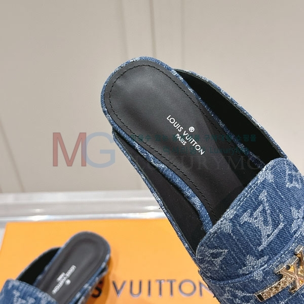̺    KR806630-3