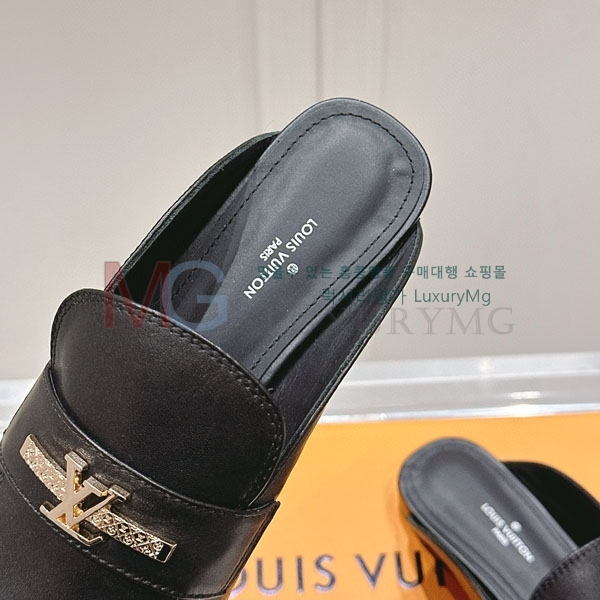 ̺    KR806630-5