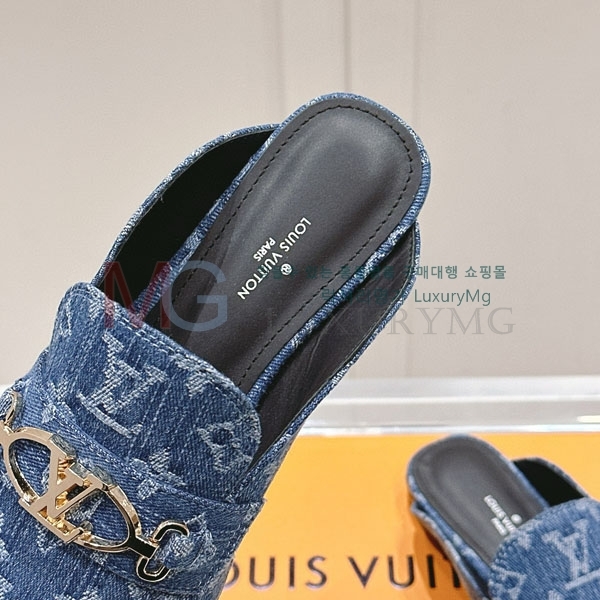 ̺    KR806630-7