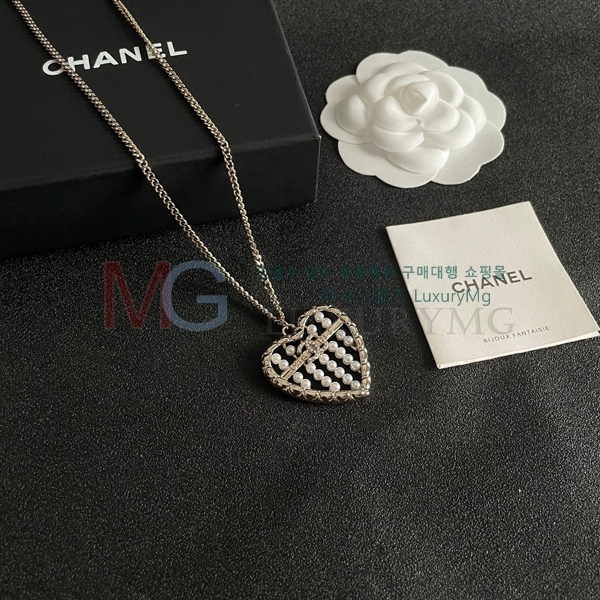 *  G122515131