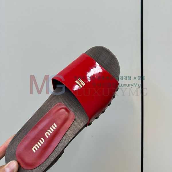̿̿   MP56099901-4