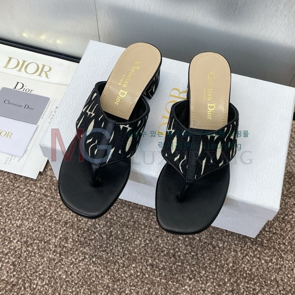   Miss Dior  MZ000641