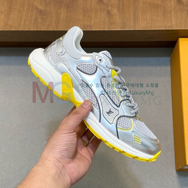 ̺ Ŀ  MR5880225-1