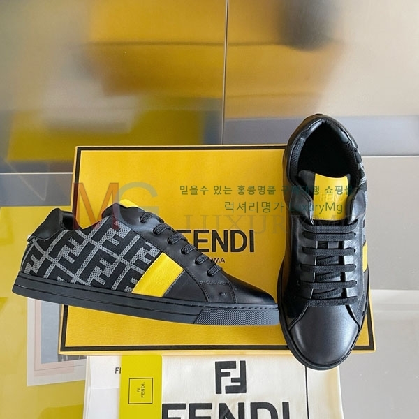   Signature Ŀ FF006812-1