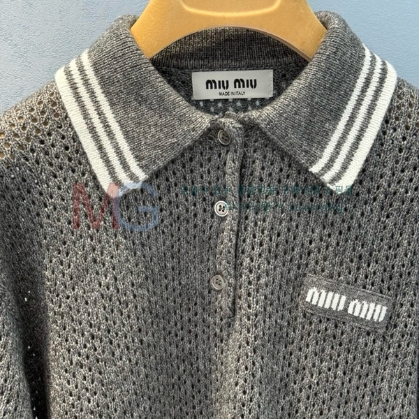 ̿̿  MU4725528-4