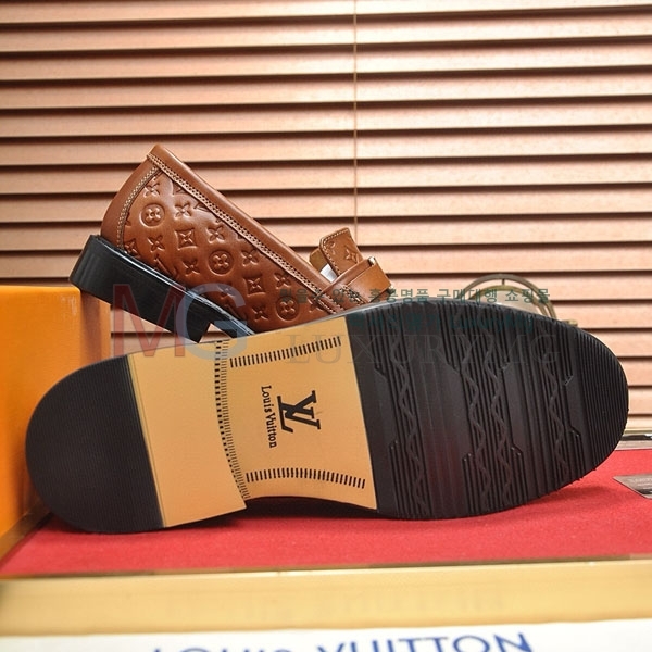 ̺  屸 LV880691