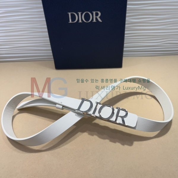   ƮDI4652170-4