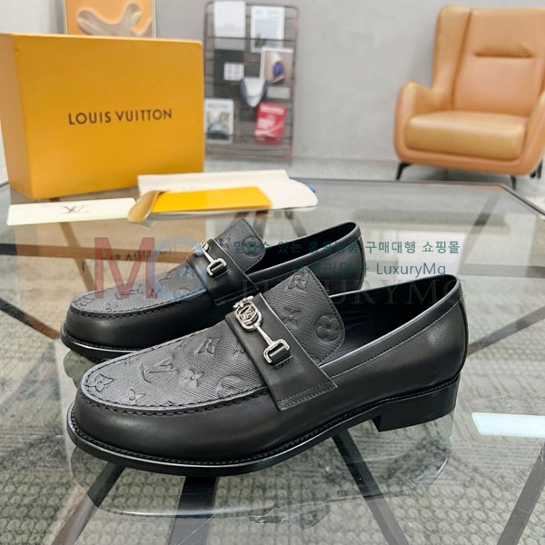 ̺   LV288037-3