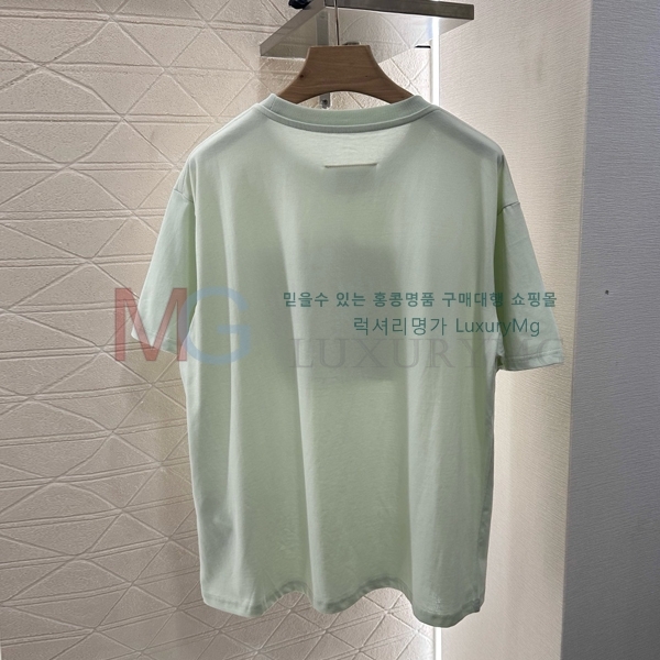   Ƽ MM23668-1