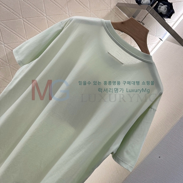   Ƽ MM23668-1