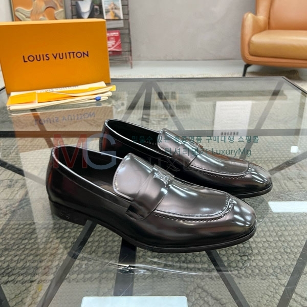 ̺   LV770236