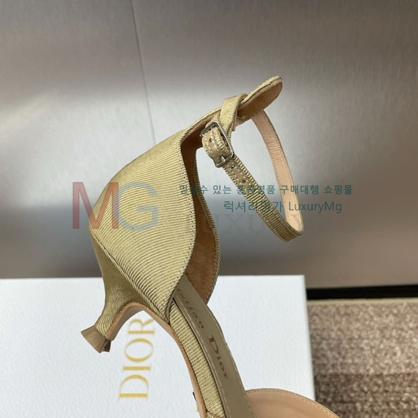     DI955062