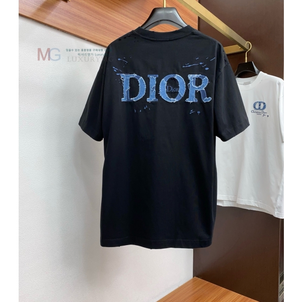    Ƽ DR4236734
