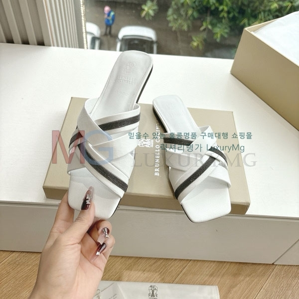 ڷ ġڸ   BC8125011-4