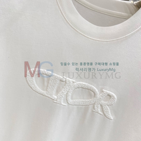    Ƽ DR4236732-2