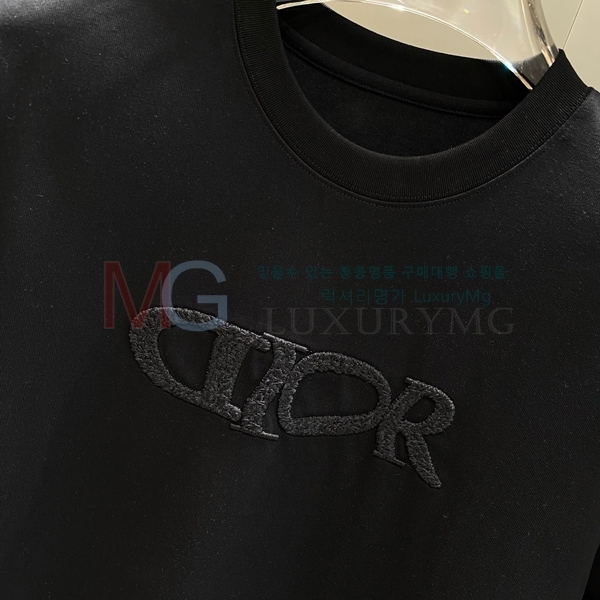    Ƽ DR4236732-3