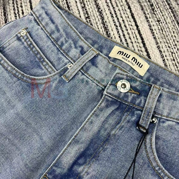  ̿̿ û MU2532357