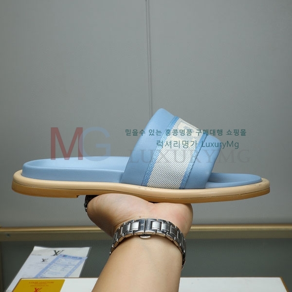 ̺   XB80512