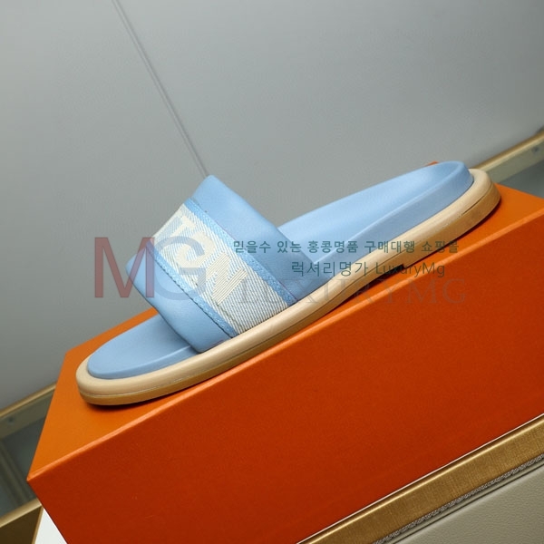 ̺   XB80512