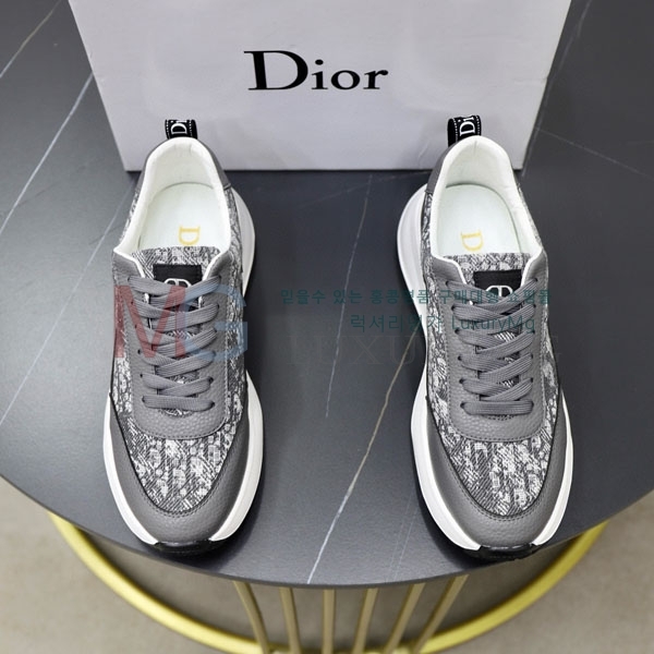   Ŀ DR0660522-2