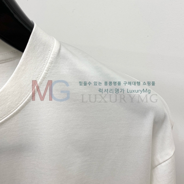    Ƽ DR4236730-1