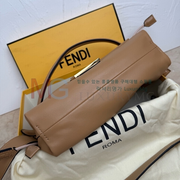    ̵ F8833-3