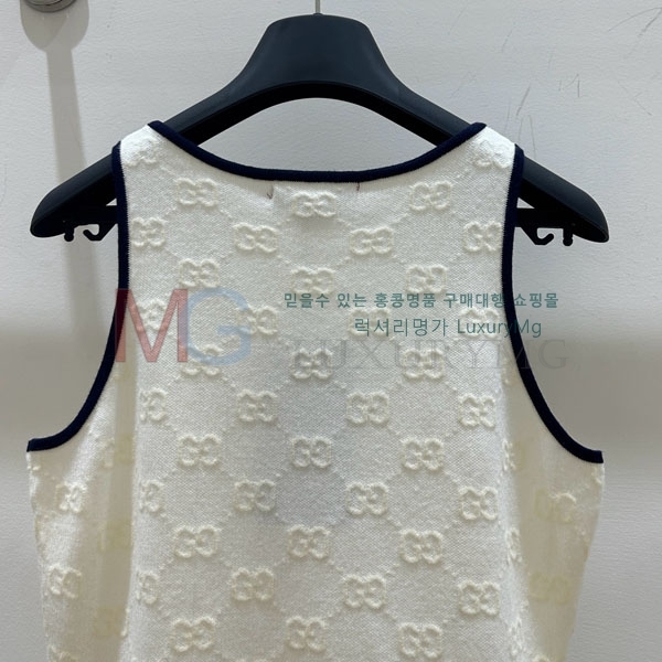   ǽ D25253649