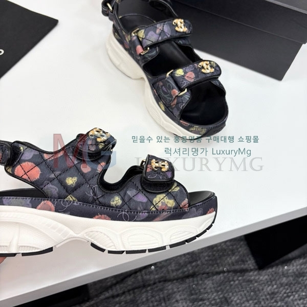 * CCΰ  AB5066032-5