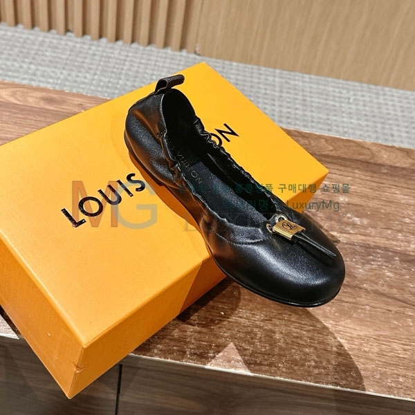 ̺  ÷ LV807702-1