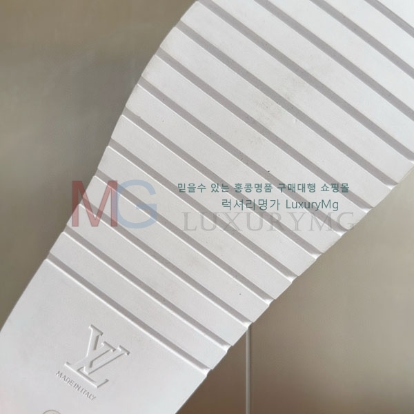 ̺   LV366725