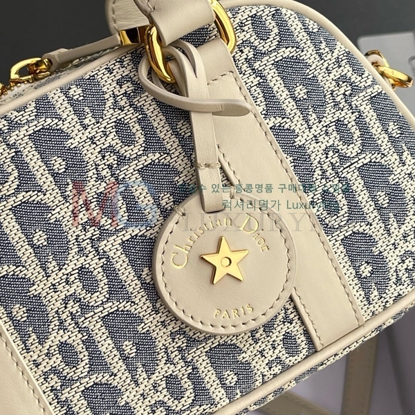 ̺  East-West  M2388-10