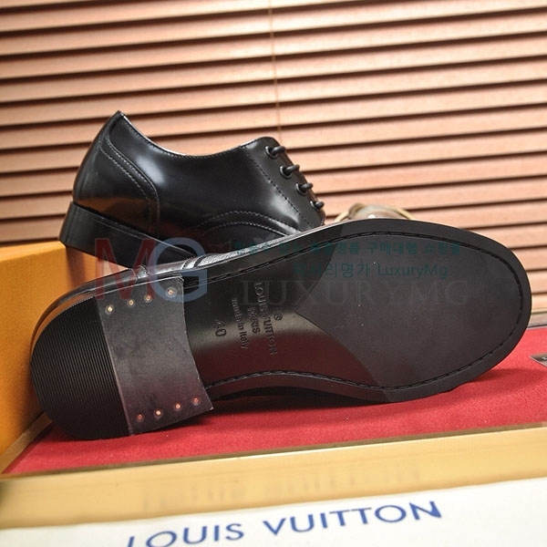 ̺  屸 5LV600322