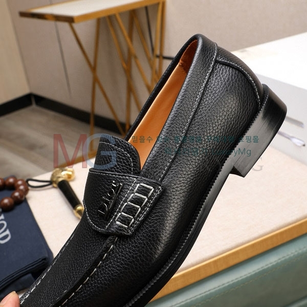   屸 DR066025-4