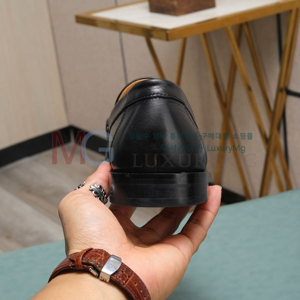   屸 GK690388-2