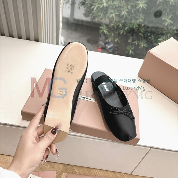 ̿̿    T9088770-4