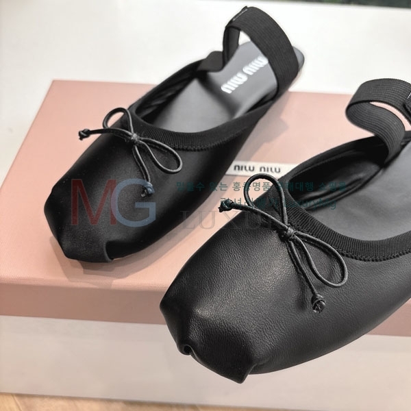 ̿̿    T9088770-3
