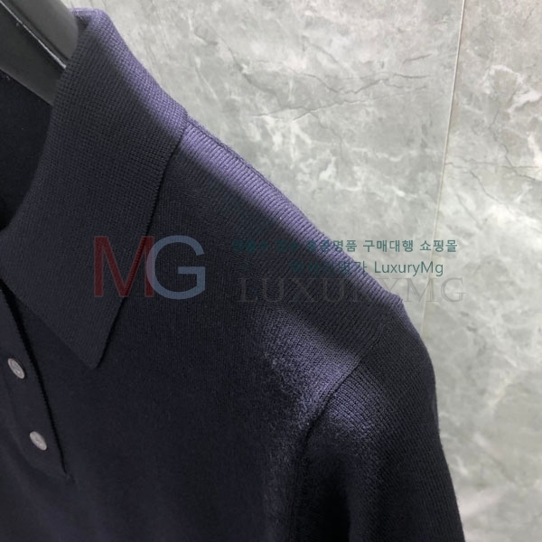    AG509903