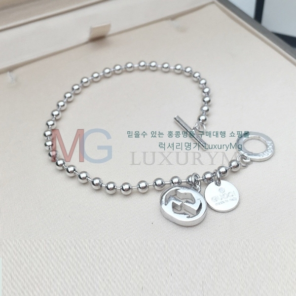   GG558973