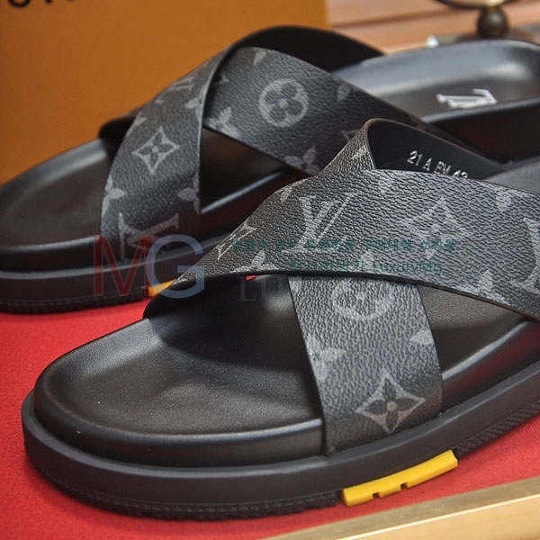 ̺   LV241118-1
