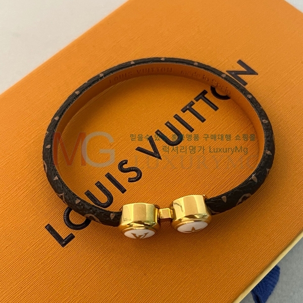 ̺  LV030160