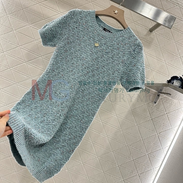  * ǽ CH605594-3