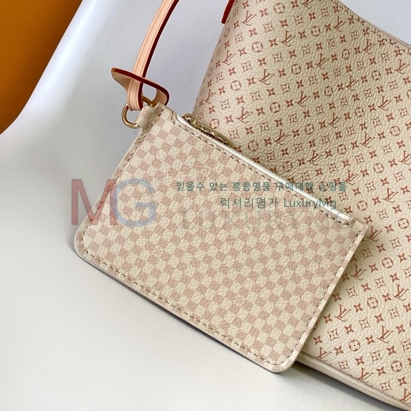 ̺  BB M15130-1