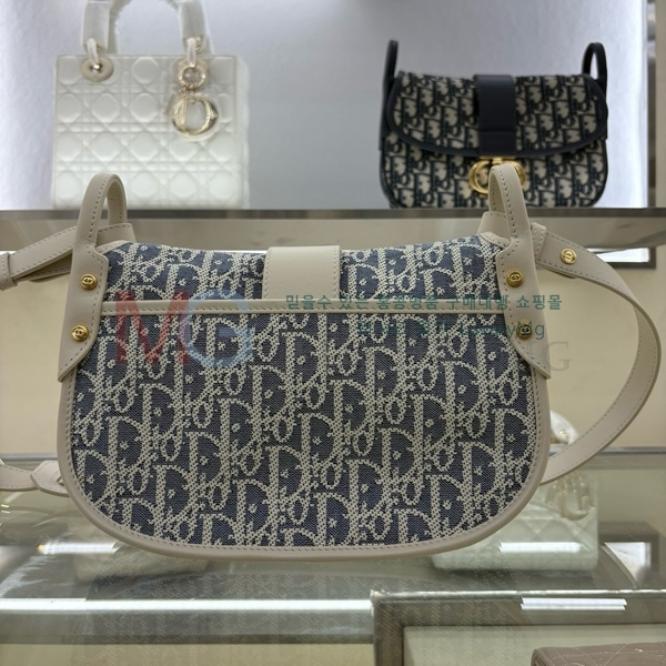  30  ̵ ޽ M9363-2