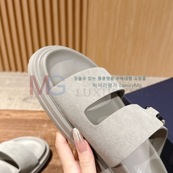    DR666062-3