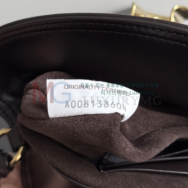 װŸ  Ÿ  826147-1