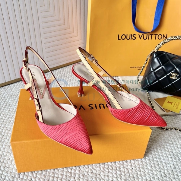 ̺    LV533305-4