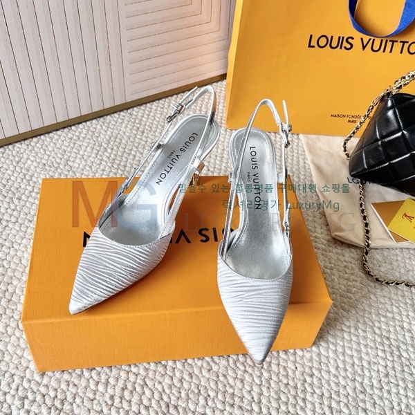 ̺    LV533305-3