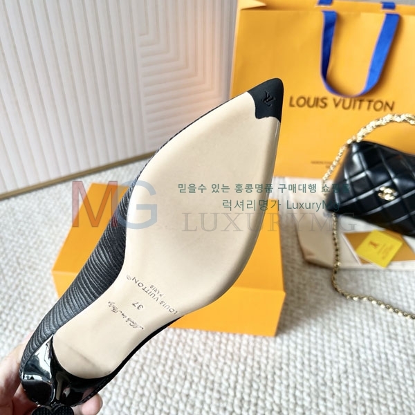 ̺   LV533306