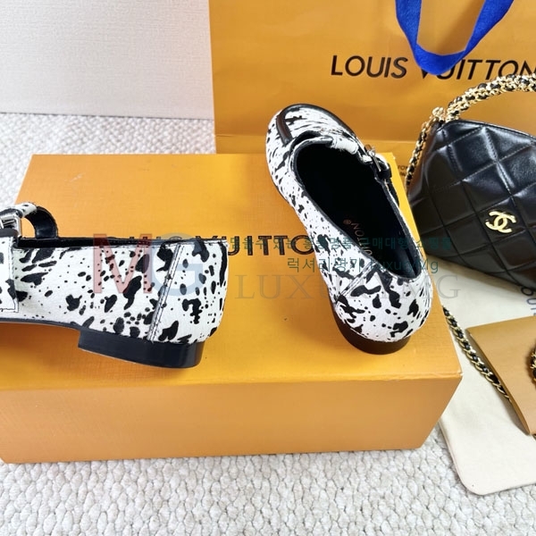 ̺ ߷ ÷ LV550336